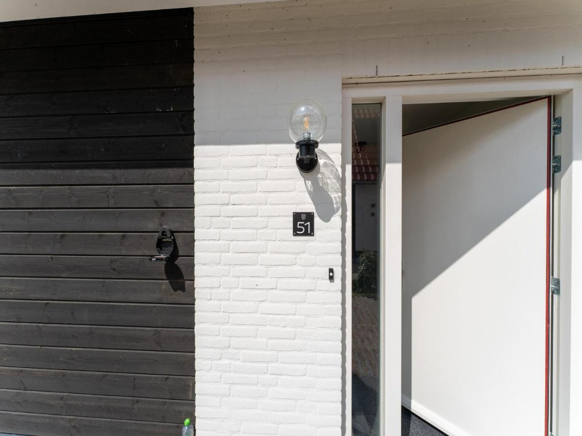 Vakantiehuis Pleasant In With Garden