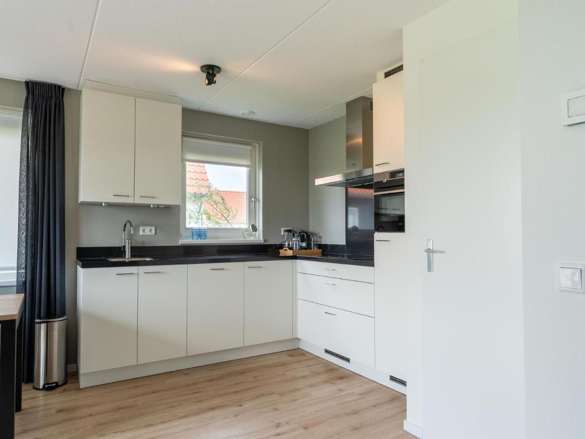 Pleasant In With Garden Vakantiehuis Scherpenisse