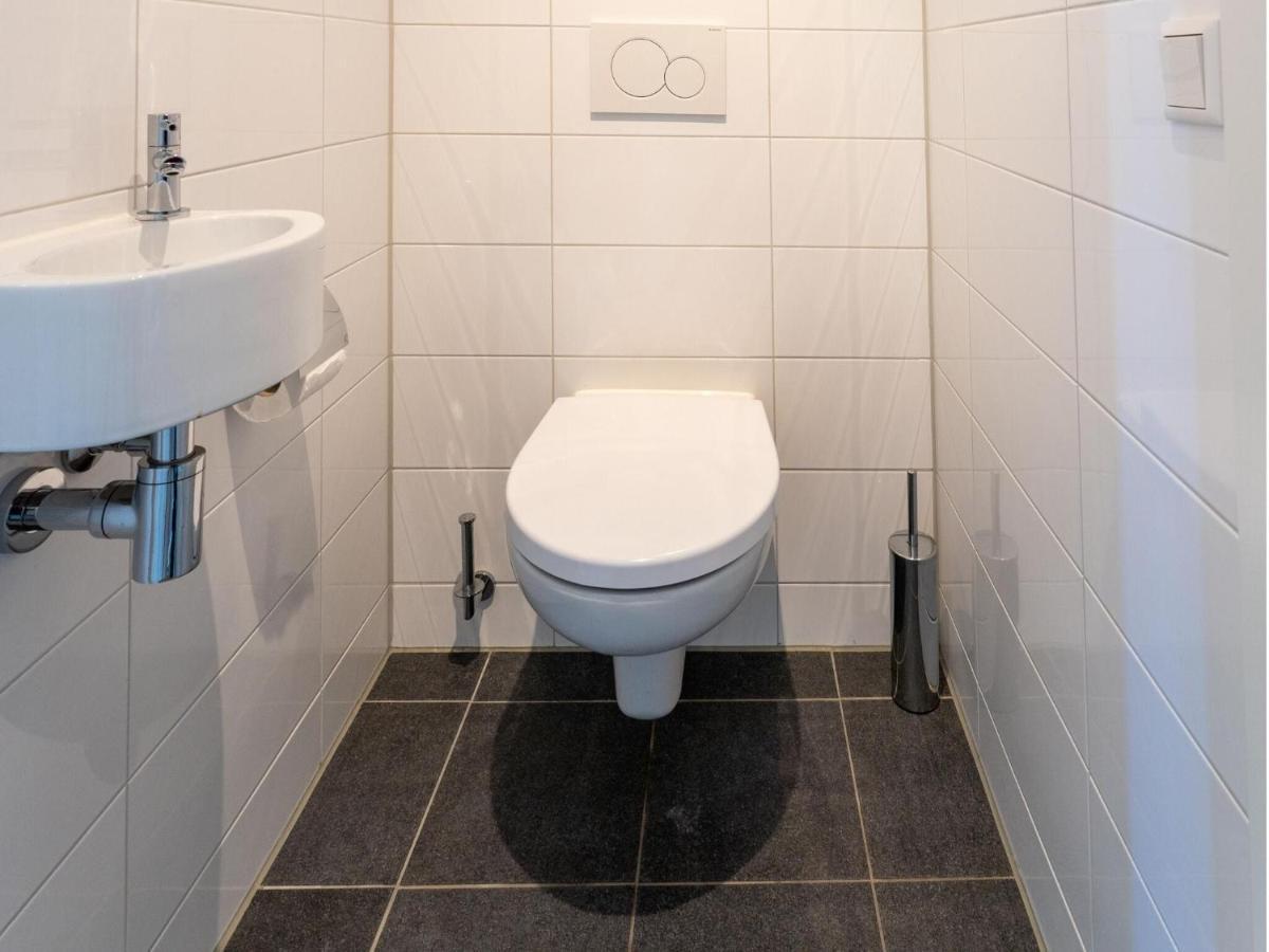 Pleasant In With Garden Vakantiehuis Scherpenisse