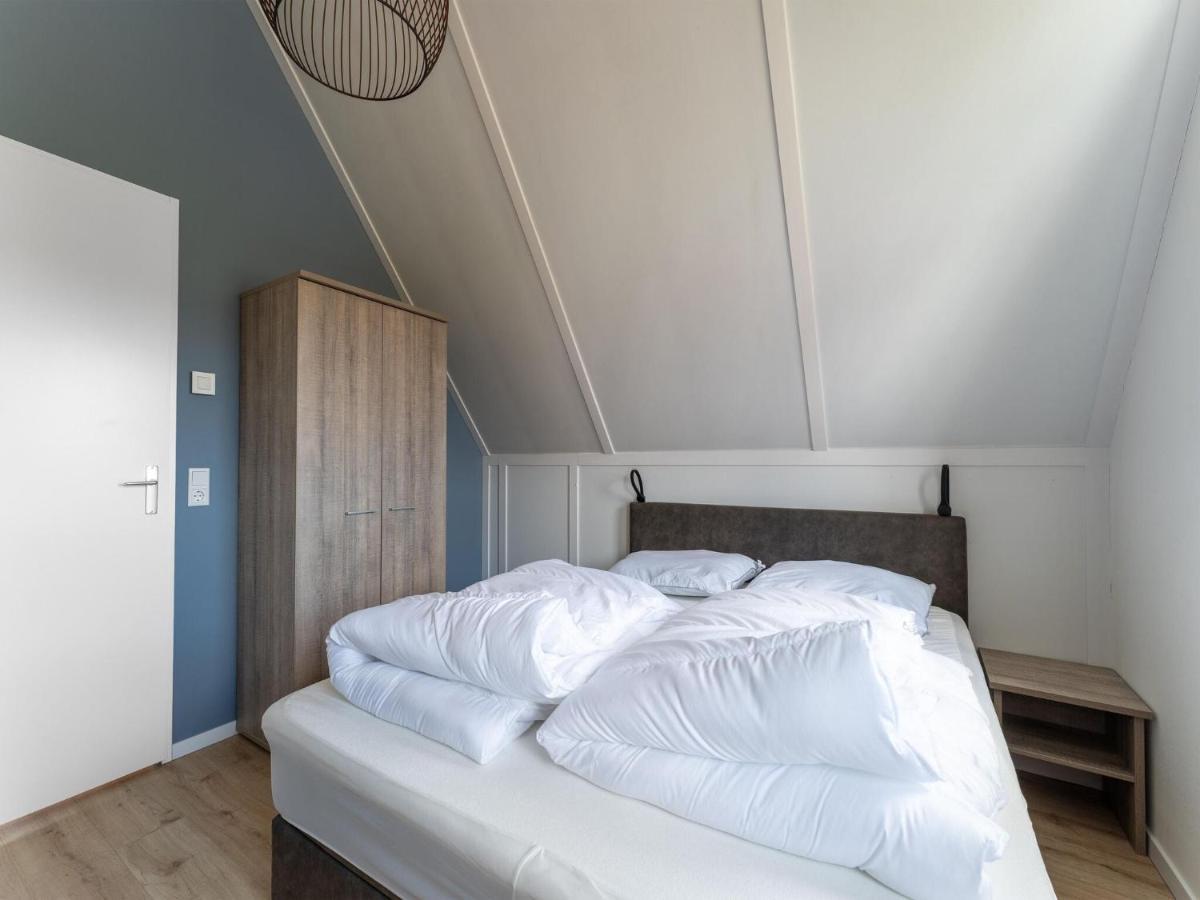 Pleasant In With Garden Vakantiehuis Scherpenisse